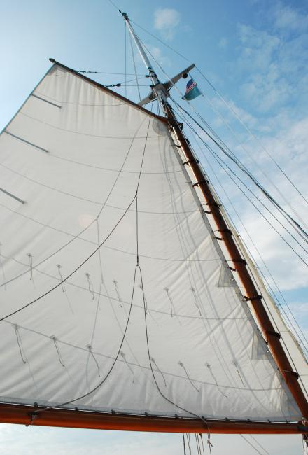 1948 John Hanna 30' Tahiti Ketch, view of sail from deck looking up