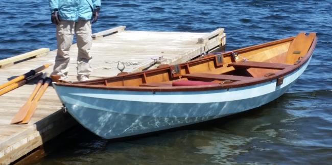 Swampscott Dory, 17', docked in water