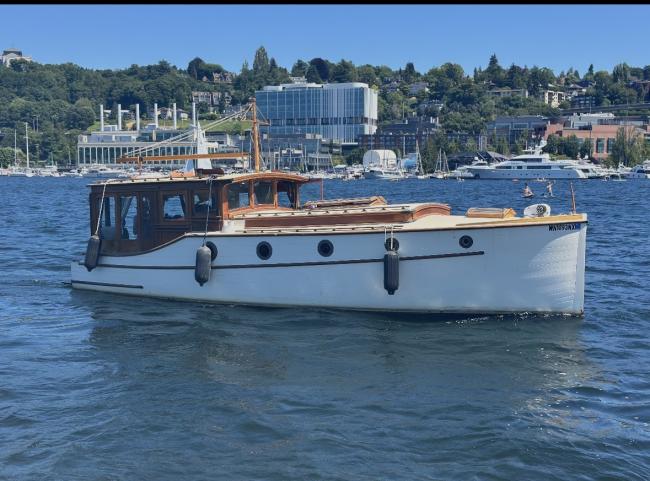 1928 Classic Vic Franck Sea Queen Yacht, in water starboard side view