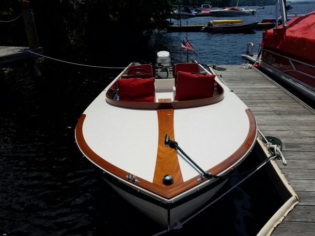 LS 17' Runabout, docked portside, view of bow and deck