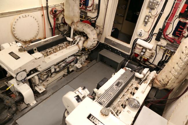 58 Foot William Garden Heavy Timber Motor Yacht Built 1952, inside view