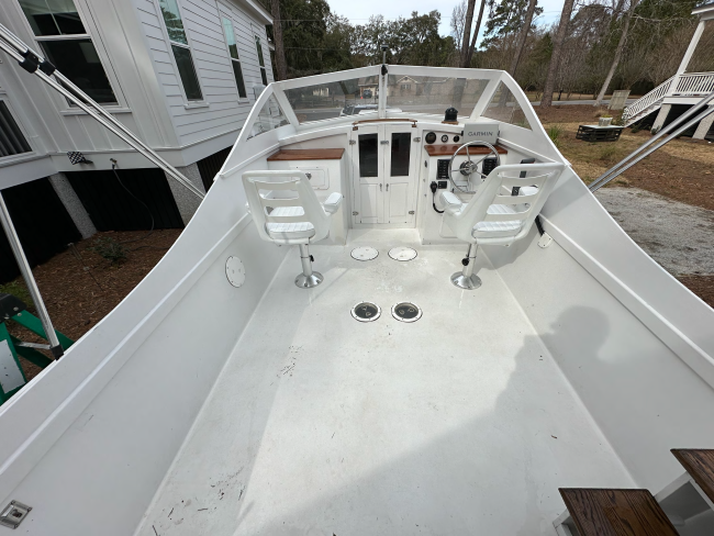 Chesapeake Bay Cruiser, from inside boat looking toward bow