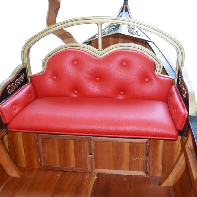 Venetian Gondola Wooden Boat 15', view of seat