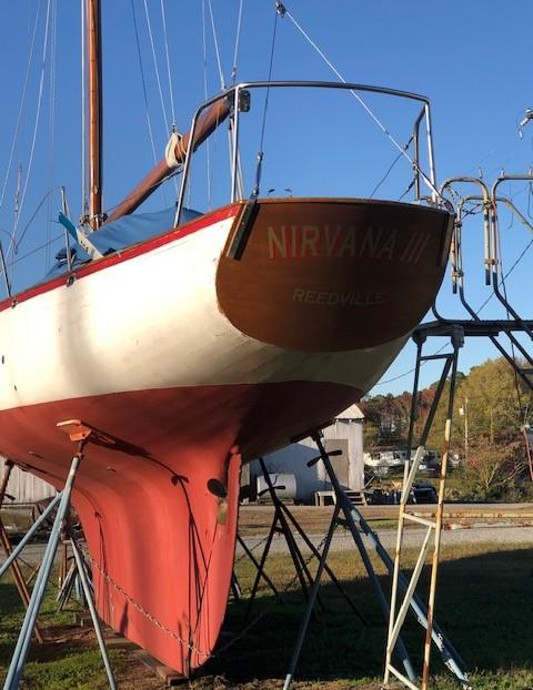 NIRVANA III 1965 Danish sloop on stands full transom and keel view