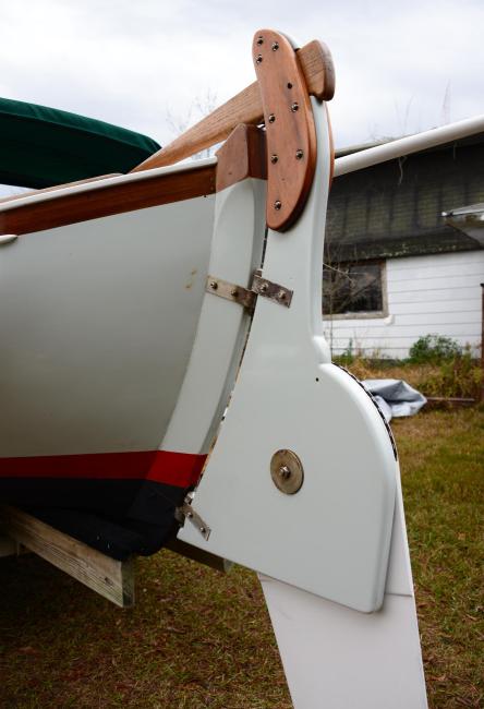 Orbus, a Steve Redmond Elver, on trailer, transome view