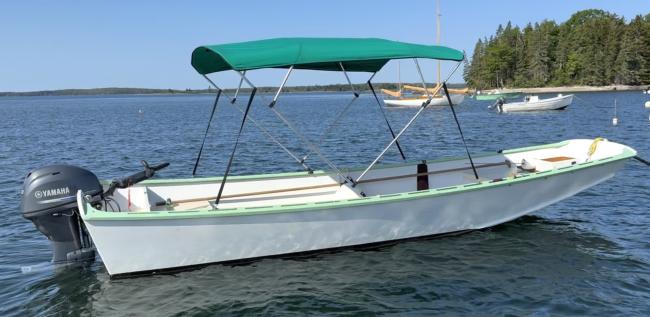 19' Hylan Big Ben Garvey (2012), in water starboard side view