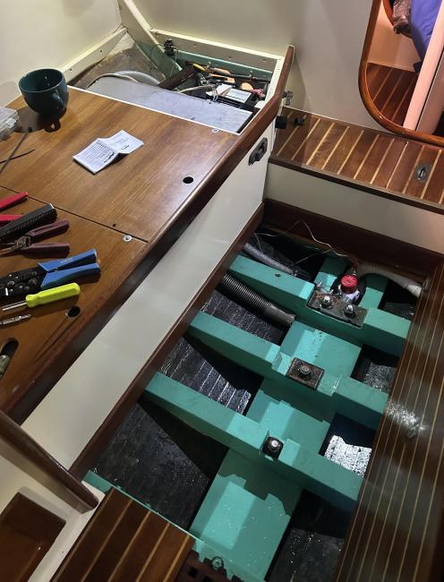"SHADOWFOX" 31' Ocean crossing cruiser, new bilge