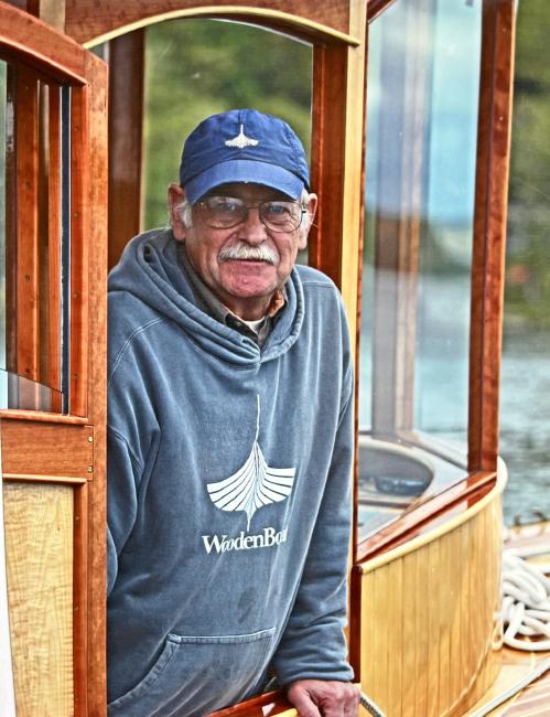 Sparks 30' electric/solar/diesel , happy on a wooden boat