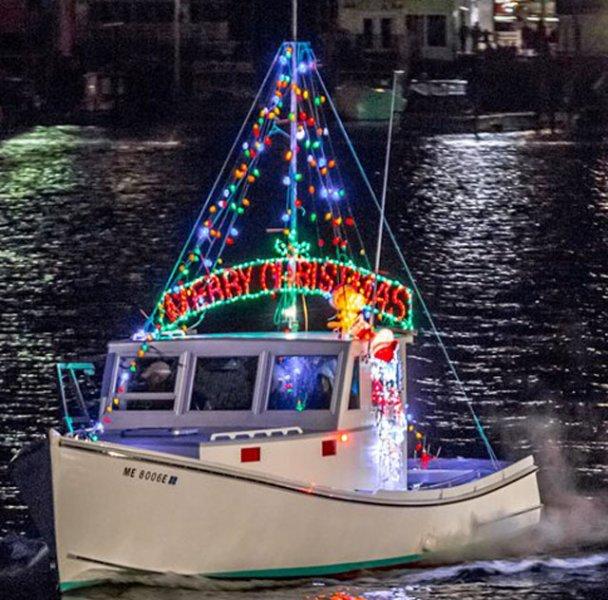 Harbor Lights Festival of Boothbay Harbor. Photo courtesy http://www.boothbayharbor.com/