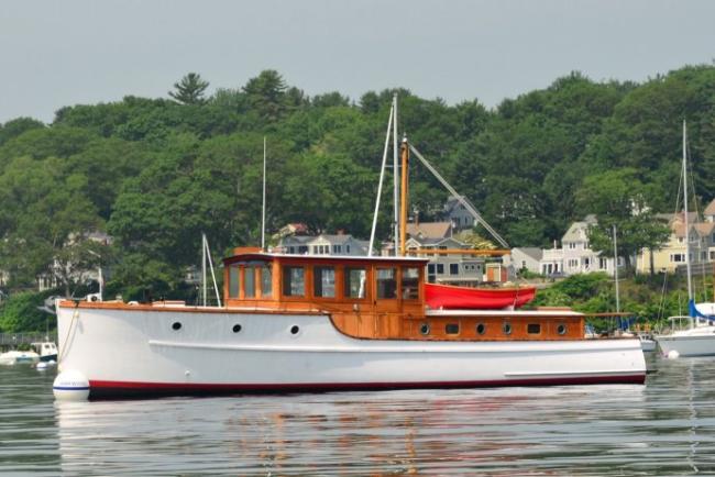 1932 Bridge Deck Cruiser