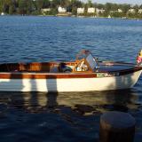 1960 16’ Thompson Seacoaster, in water