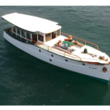 99 year old motoryacht, underway