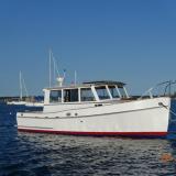PYEWACKET, Grand Banks 32.