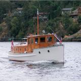 MERVA, 40' pilothouse cruiser, built by F. W. Morriss. Photo: CYA.