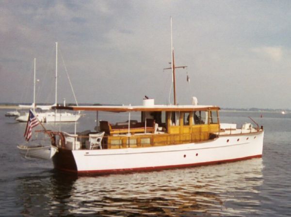 TENANGO was built by Elco and launched in 1930 as LORNA DOONE II. TENANGO photo courtesy Classic Yacht Assn.